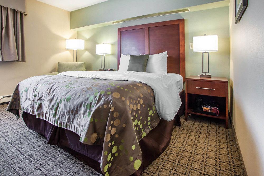 Four Points By Sheraton Milwaukee Airport Extérieur photo
