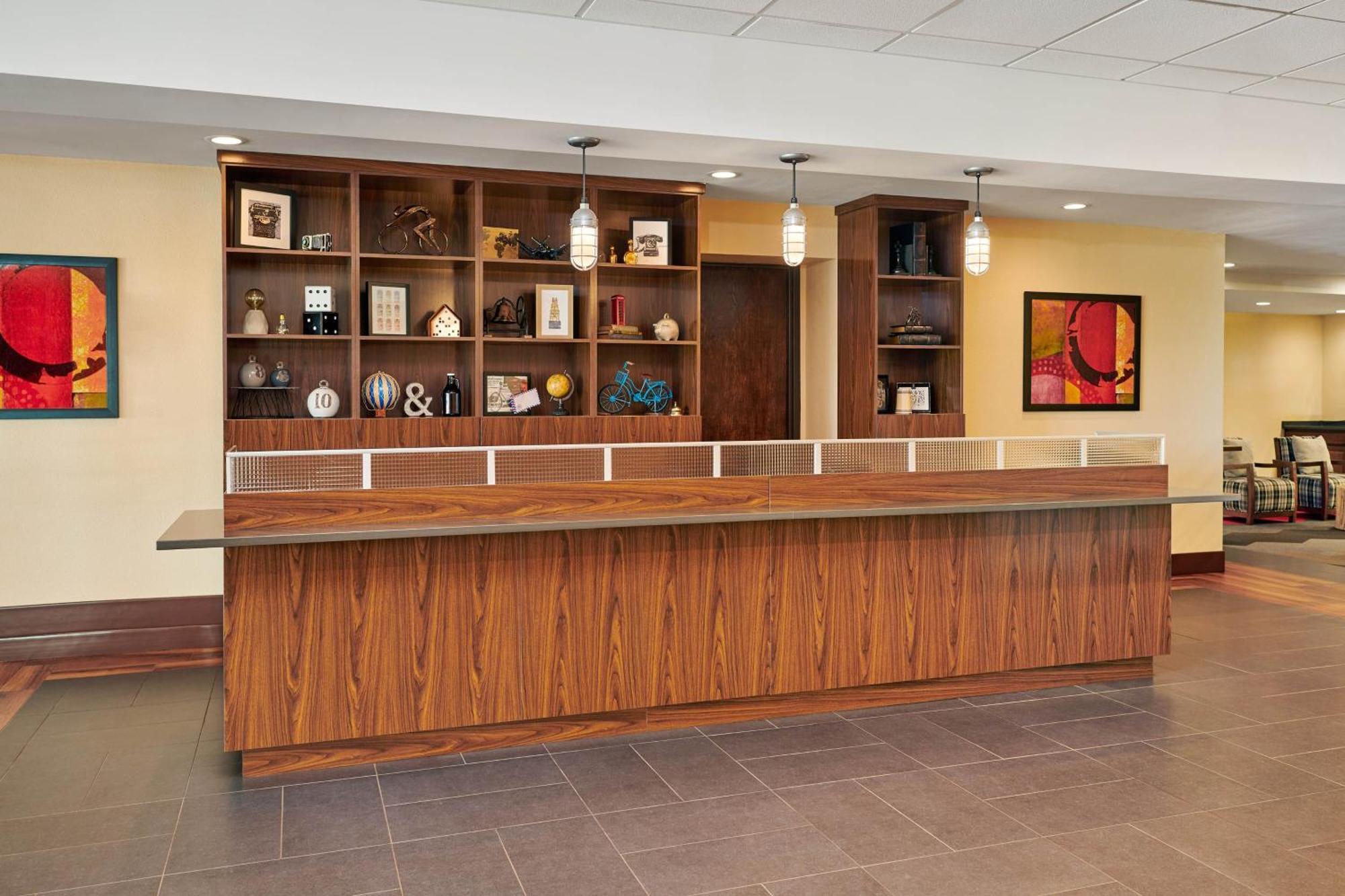 Four Points By Sheraton Milwaukee Airport Extérieur photo